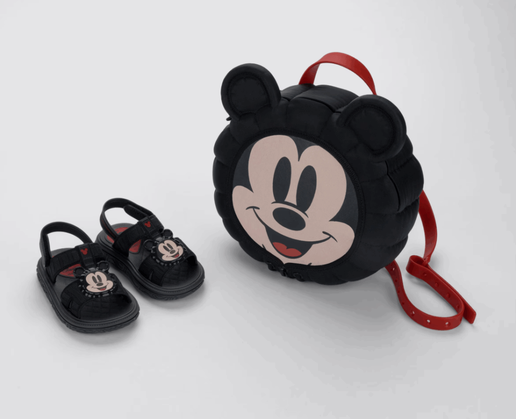 Sandalias Mickey Mouse con Mochila Negra Infantil | Set Exclusivo Disney